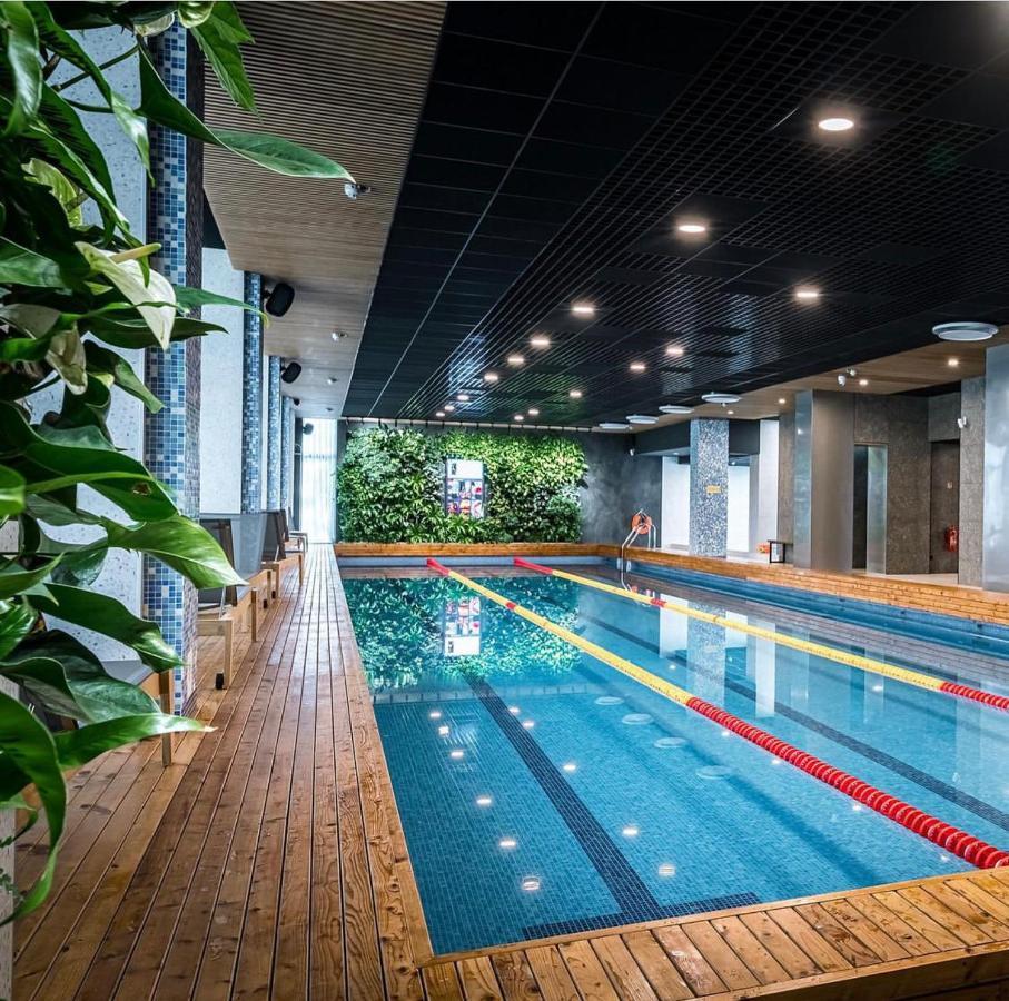 11 Pine View Apartment Kesterciems Bagian luar foto